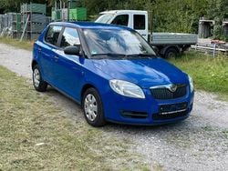 Blau Gebraucht 2008 Skoda Fabia Limousine | 2.200 € (Guter Preis)