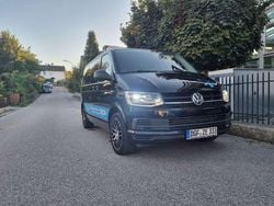 Schwarz Gebraucht 2015 VW T5 Trendline Van | 34.999 €