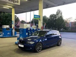 Blau Gebraucht 2011 BMW 118 M Sport Kleinwagen | 7.499 €