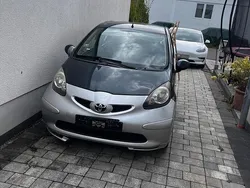 Schwarz Gebraucht 2005 Toyota Aygo Kleinwagen | 1.240 € (Guter Preis)