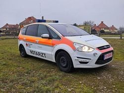 Weiß Gebraucht 2012 Ford S-MAX S Van / Kleinbus | 3.985 € (Fairer Preis)