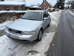 Silber Gebraucht 1999 Audi A4 Limousine | 1.250 € (Guter Preis)