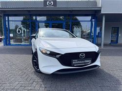 Weiß Gebraucht 2023 Mazda 3 Homura-Line Limousine | 27.850 € (Fairer Preis)