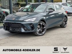 Blau Neu 2025 Cupra Leon Limousine | 37.990 € (Etwas zu teuer)