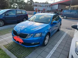 Blau Gebraucht 2018 Skoda Octavia Limousine | 9.499 € (Guter Preis)
