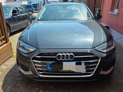 Grau Gebraucht 2020 Audi A4 Sport Kombi | 20.000 € (Fairer Preis)