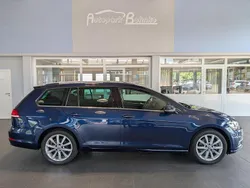 Blau Gebraucht 2018 VW Golf VII Highline Limousine | 12.990 € (Guter Preis)