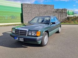 Grün Gebraucht 1989 Mercedes 190 Limousine | 7.950 €