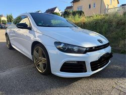 Weiß Gebraucht 2011 VW Scirocco R Coupé | 15.999 € (Teuer)