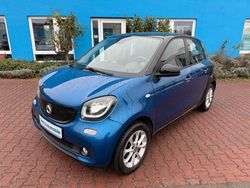 Blau Gebraucht 2015 Smart ForFour Passion Kleinwagen | 12.899 € (Etwas zu teuer)
