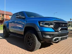 Blau Gebraucht 2021 Dodge Ram Abholung | 86.000 €