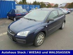 Atlantikblau metallic (metallic) Gebraucht 2005 Ford Focus Trend Kleinwagen | 4.990 € (Teuer)