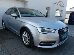 Florettsilber metallic Gebraucht 2014 Audi A3 Sportback Limousine | 13.950 € (Fairer Preis)