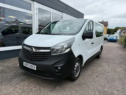 Casablancaweiss/glacier/arctic Gebraucht 2015 Opel Vivaro Van | 10.990 € (Fairer Preis)