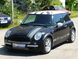 Schwarz Gebraucht 2002 Mini Cooper Kleinwagen | 2.770 € (Fairer Preis)