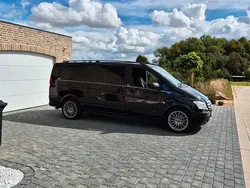 Schwarz Gebraucht 2013 Mercedes Viano Van / Kleinbus | 29.999 €