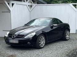 Schwarz Gebraucht 2006 Mercedes SLK350 Cabrio | 15.500 € (Etwas zu teuer)
