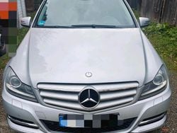 Silber Gebraucht 2025 Mercedes 300 Kombi | 11.300 €