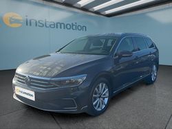 Grau Gebraucht 2021 VW Passat Kombi | 21.249 € (Guter Preis)