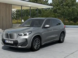 Spacesilber metallic Neu 2025 BMW iX1 M Sport SUV | 47.932 € (Guter Preis)