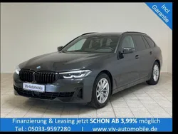 Grau Gebraucht 2022 BMW 520 Sport Line Kombi | 29.890 € (Guter Preis)