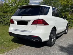 Weiß Gebraucht 2018 Mercedes GLE350 AMG line SUV | 43.999 € (Teuer)