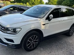 Weiß Gebraucht 2018 VW Tiguan Allspace Comfortline SUV | 19.500 €