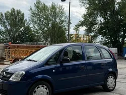 Blau Gebraucht 2003 Opel Meriva Van / Kleinbus | 1.800 € (Teuer)