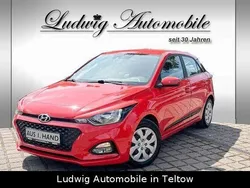 Rot Gebraucht 2019 Hyundai i20 Limousine | 13.999 € (Fairer Preis)