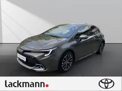 Bronze Gebraucht 2023 Toyota Corolla Team Limousine | 28.890 € (Etwas zu teuer)