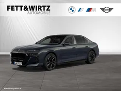 Dravitgrau Gebraucht 2023 BMW 740 M Sport Limousine | 88.800 € (Fairer Preis)