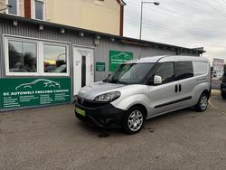 Grau Gebraucht 2019 Fiat Doblò Van / Kleinbus | 10.990 € (Guter Preis)