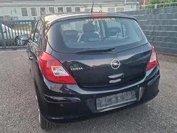 Schwarz Gebraucht 2010 Opel Corsa Limousine | 1.750 € (Superpreis)
