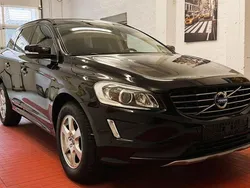 Schwarz Gebraucht 2016 Volvo XC60 Momentum SUV | 13.900 € (Etwas zu teuer)