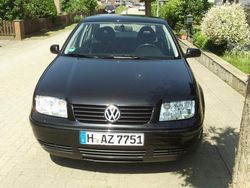 Silber Gebraucht 2000 VW Bora Limousine | 2.850 € (Fairer Preis)