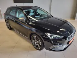 Midnight schwarz Gebraucht 2024 Seat Leon ST FR Kombi | 32.470 € (Teuer)