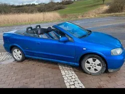 Blau Gebraucht 2001 Opel Astra Kleinwagen | 999 €