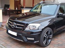 Schwarz Gebraucht 2009 Mercedes GLK250 AMG line SUV | 11.950 € (Fairer Preis)