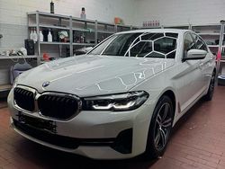 Weiß Gebraucht 2021 BMW 520 Limousine | 28.500 € (Teuer)