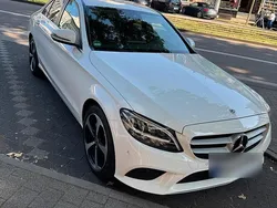 Weiß Gebraucht 2019 Mercedes C220 Limousine | 23.000 € (Fairer Preis)