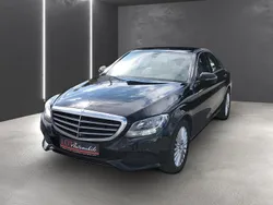 Schwarz Gebraucht 2016 Mercedes C250 Limousine | 17.990 € (Fairer Preis)