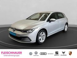 Silber Gebraucht 2022 VW Golf Life Limousine | 18.970 € (Guter Preis)