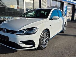 Weiß Gebraucht 2019 VW Golf VII Highline Kombi | 18.500 € (Fairer Preis)