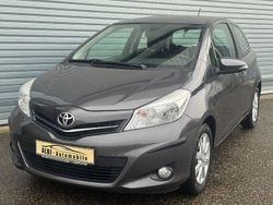 Grau Gebraucht 2012 Toyota Yaris Cool Kleinwagen | 4.660 € (Fairer Preis)