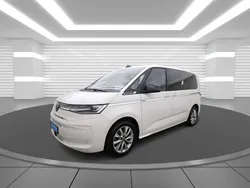 Candyweiß (white), solid Gebraucht 2024 VW T7 Style Van | 56.800 € (Fairer Preis)