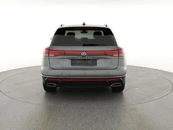 Silizium grau metallic Neu 2025 VW Touareg R-line SUV | 74.995 €