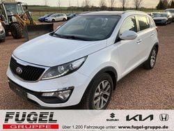 Weiß Gebraucht 2016 Kia Sportage SUV | 10.995 € (Superpreis)