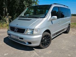 Silber Gebraucht 1999 Mercedes Vito Van / Kleinbus | 7.500 €