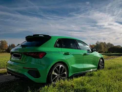 Grün Gebraucht 2021 Audi S3 Sportback Kombi | 37.250 € (Etwas zu teuer)