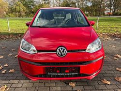 Rot Gebraucht 2018 VW up! Kleinwagen | 6.700 € (Guter Preis)